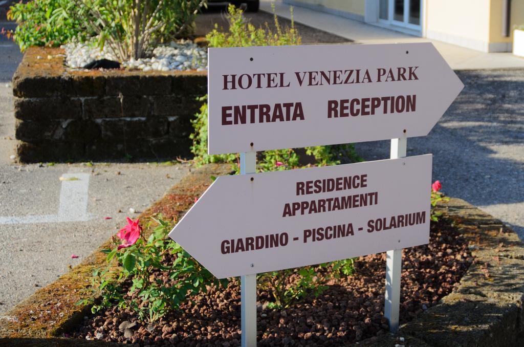 Hotel Venezia Park Castelnuovo del Garda Exterior photo